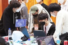 대구소프트웨어마이스터고, 재학생과 졸업생이 함께하는 연말 해커톤 대회 개최