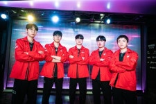 드디어 만난 도란과 제우스, LCK컵 T1과 한화생명e스포츠의 벼랑 끝 빅매치 성사