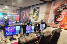 레드포스PC아레나 강남역 웰치스 콜라보레이션 매장 오픈