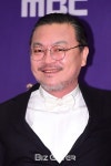김의성, 아티스트컴퍼니行…정우성·이정재·하정우와 한솥밥