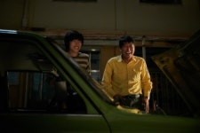 ‘택시운전사’, 개봉 첫 주 292만 관객 동원…비하인드 스틸 추가 공개