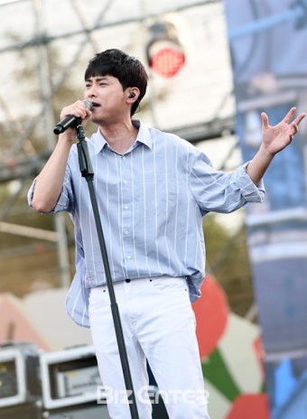 [BZ포토] 버즈 민경훈, 본업으로 돌아온 예능 새싹
