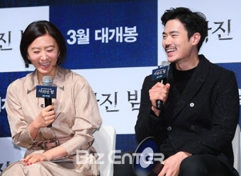 [BZ포토] 김강우, 살아난 아내가 옆에 '무서워요'
