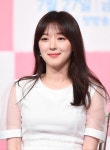[BZ포토] 조우리, 백옥 피부미인