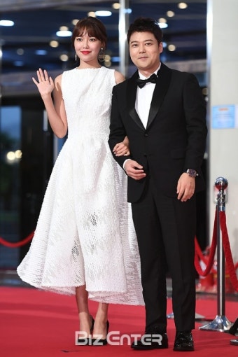 [BZ포토] 전현무, '연인 한혜진이 질투하겠네'