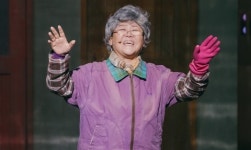 뮤지컬 ‘빨래’ 이정은X정문성ㆍ밴드 혁오, 