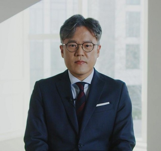 SM Entertainment 장철혁ㆍ탁영준, 빌보드 2025 글로벌 파워 플레이어스 선정!