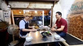 동네 한 바퀴 이만기, 경남 김해 화포 나루터 메기국ㆍ금병산 국수집ㆍ돼지 뒷고기 맛본다