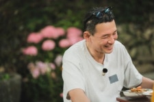 언니네 산지직송 황정민 해물찜ㆍ염정아 식혜 공개…촬영지 남해 바다 지역 뜨겁게 달군 맛
