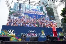 [UHD포토] 싸이, ‘We are the ONE!’ (영동대로길거리응원)