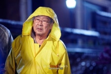 ‘기분 좋은 날’ 최불암-나문희, ‘황혼 로맨스’ 잔잔한 감동