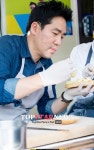 [HD포토] 샘킴, 요리 하는 모습이 멋있어…‘역시 쉐프’ (러브 챌린지 푸드트럭)