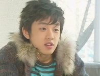 ‘좋아해줘’ 유아인, ‘반올림’ 시절 모습 보니… ‘풋풋한 아인선배’