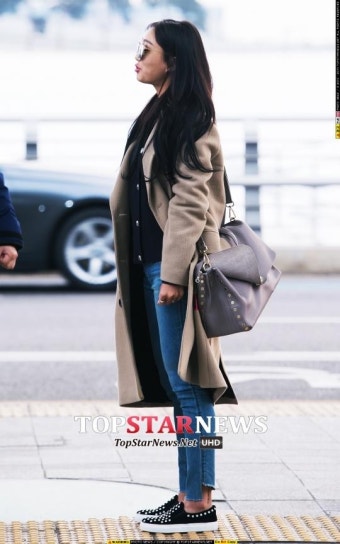 [HD포토] 씨스타(Sistar) 효린, ‘오리처럼 입술 쭈욱’ (공항패션)
