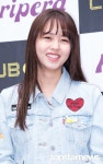 [HD포토] 김소현, ‘명동을 강타한 꽃미소’