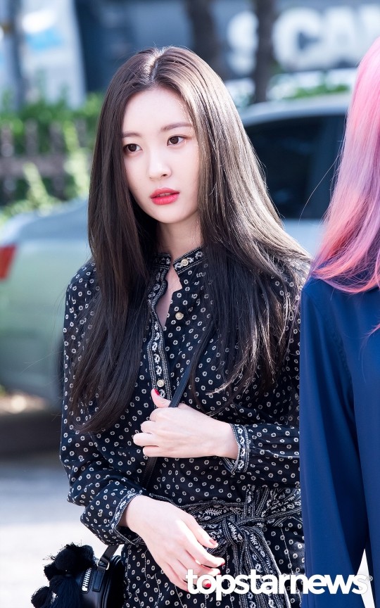선미, 다크 퀸 변신으로 컴백! 새로운 싱글 BLUE! 26일 발매 예정