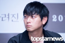 [UHD포토] 강동원, ‘흔한 36세의 귀여움’