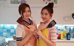 [스타 트위터] 구구단(gugudan) 미미-소이, 오늘도 미미 분식…‘오늘은 성공 했으면 좋겠다’