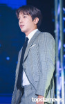 [HD포토] 씨엔블루(CNBLUE) 정용화, 모델 뺨치는 등장 모먼트