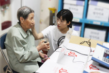 사랑의 달팽이, 서울 및 경기지역 저소득층 독거노인에게 보청기 지원…‘추석 인사말 들을 수 있길’