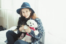 [근황] 최정윤, 나이 잊은 동안 외모 새삼 화제 “관리가 중요해요”