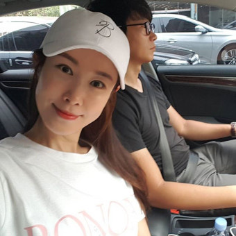 ‘아내의 자격’ 이태란, 남편 신승환과 다정한 모습 눈길…‘여전한 미모까지’