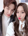민우혁, 베스티 유지와 함께한 투샷 공개…‘훈훈한 선후배’