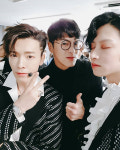 [근황] 슈퍼주니어 김희철, 유노윤호-동해와 함께 ‘시선강탈’