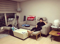 [근황] 딘딘, 훈훈한 일상 공개…이제야 좀 사람 사는 집 같다