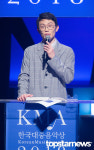[HD포토] 브로콜리 너마저 (Broccoli you too) 덕원, 진행을 맡았습니다 (한국대중음악상)