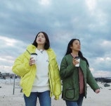 효리네 민박 시즌 2 윤아, 회장 이효리와 함께…제주 바다