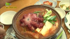 2TV 저녁 생생정보-비법천하 경기 화성시 맛집…얼큰하고 시원한 통문어 김치전골
