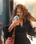 스타일난다 김소희 대표, 사랑스러움 가득 담긴 셀카…패셔니스타