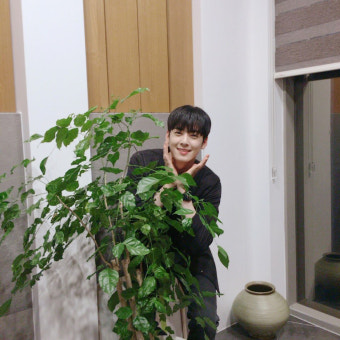 '내 아이디는 강남미인' 아스트로(ASTRO) 차은우, 눕방 못한 아쉬움 달래는 미모…