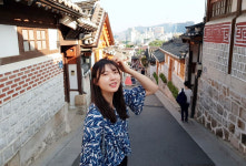 배구선수 양효진, 북촌 한옥마을에서 꽃미모 발산…귀여움 매력 발산