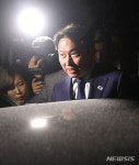 렌터카 시장 지각변동 SK네트웍스, AJ렌터카 3000억원에 인수…3천억원에 취득 결정