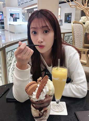 김민정조충현 아나운서, 부부의 먹방 데이트…'변함없이 달달한 일상'