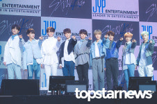 [현장] 성장형 아이돌 스트레이 키즈(Stray Kids), 고민 끝에 풀어낸 아이 엠 유(I am YOU) (종합)