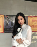 '여곡성' 에이핑크 손나은, 귀신 인형 들고서 냉미녀 분위기 '뿜뿜'