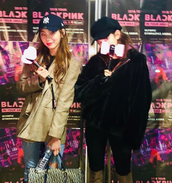 '더블랙레이블' 아이오아이(I.O.I) 출신 전소미, 씨엘씨(CLC) 권은빈과 함께 블랙핑크(BLACKPINK) 콘서트 관람 인증샷 공개