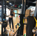 전현무♥ 모델 한혜진, 쉬는 날에도 헬스장 출석체크…선명한 복근 눈길