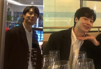 김충재, 연말에도 훈훈한 근황 공개 '셔츠도 완벽 소화'