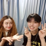 이진아, 신성진과 결혼 소식에 관심↑…샘김과 훈훈한 우정