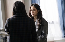 배윤경, 나쁜형사 촬영 현장 공개…시선 강탈 미모