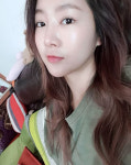 소유, 민낯에도 빛나는 꿀광 피부