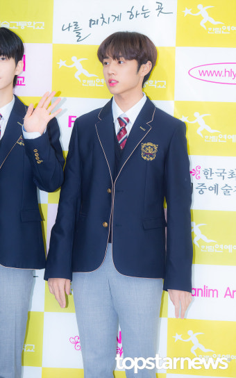 [HD포토] 더보이즈(THE BOYZ) 선우, '한림예고는 4년제 아닌가요?' (제 8회 한림연예예술고등학교 졸업식)