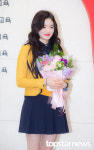 [HD포토] 다이아(DIA) 솜이, 시선강탈 입꼬리 (제 8회 서울공연예술고등학교 졸업식)