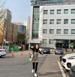 AOA 지민, 운전면허시험장앞에서 귀엽게…더 말랐네