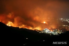 강원도 고성·속초 산불, 사상자 발생…1명 사망-10여명 중경상