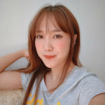 '영국남자 조쉬' 국가비, 영국서 셀카로 근황 전해…''볼빨간 국가비''